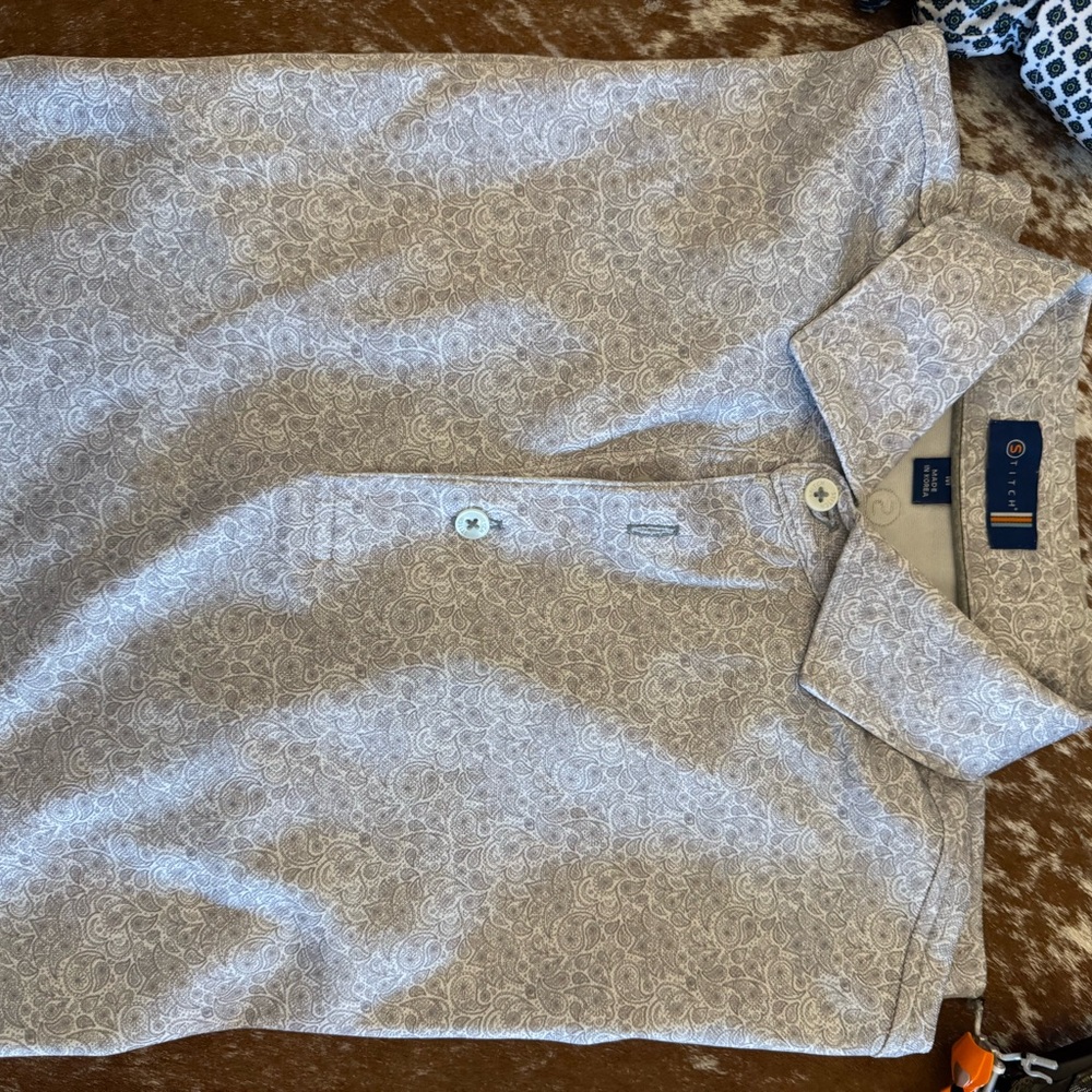 Stitch Gray Patterned Button-Up Golf polo